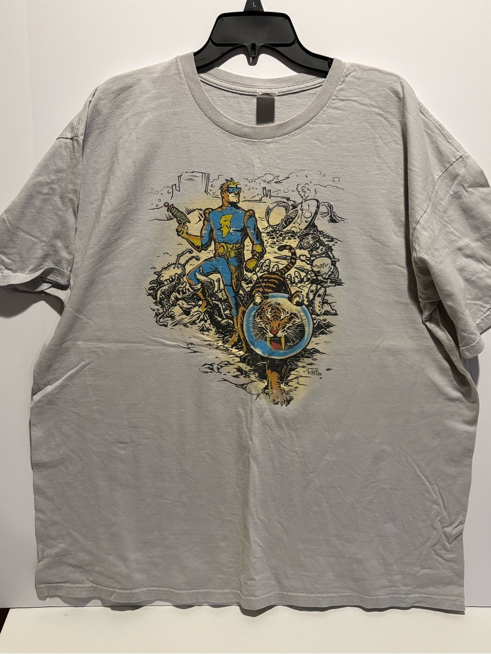 Calvin & Hobbes Spaceman Spiff Men's Graphic T-Shirt
